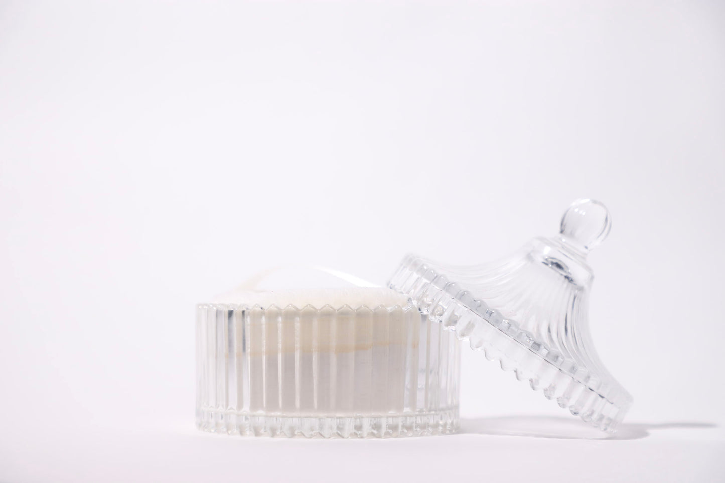 STRAWBERRY CLOUDS DUSTING BODY POWDER